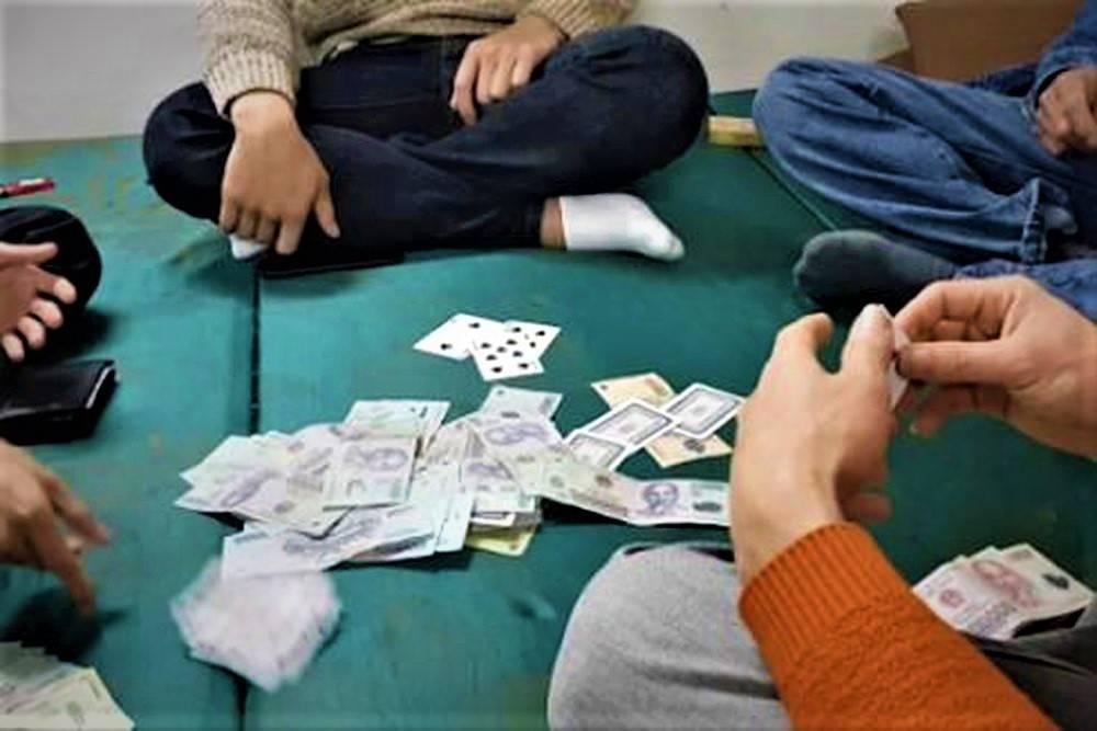 Khám phá bí quyết chơi tiến lên hiệu quả để trở thành cao thủ tiến lên
